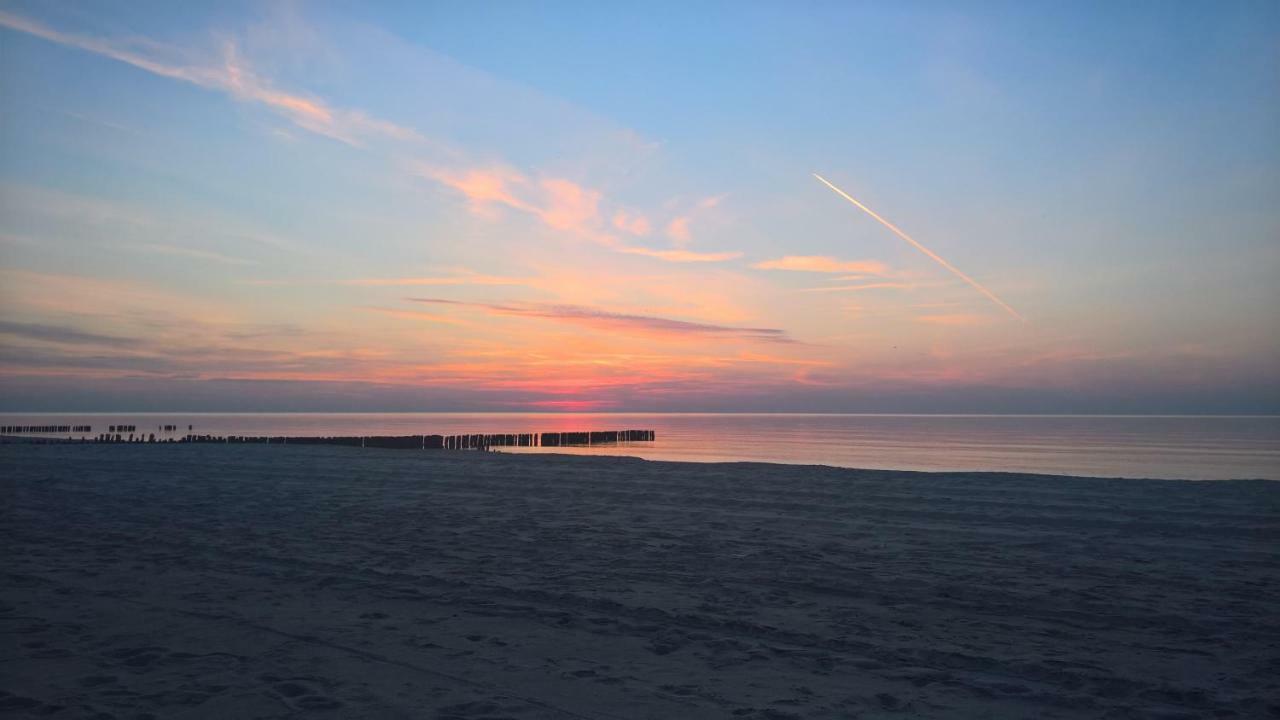 Apartament Mietowy Kołobrzeg Esterno foto